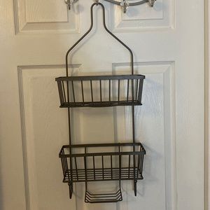 Hanging shower caddy